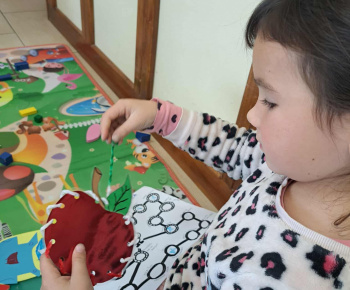 Rozvojový tím v akcii / Jesenné prázdniny s Mimoňmi v Bzenove - foto