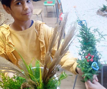 Rozvojový tím v akcii / Čarovanie s konárikmi - foto