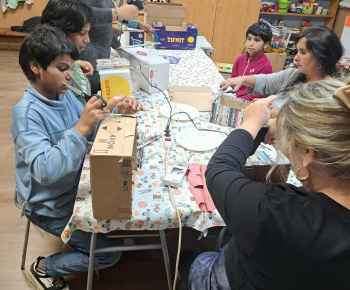 Rozvojový tím v akcii / Krabičky na vecičky – keď tvorenie pomáha poriadku  - foto