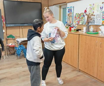 Rozvojový tím v akcii / Základy slušného správania – malé kroky, veľké výsledky - foto