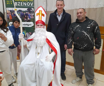 Rozvojový tím v akcii / Mikuláš v Bzenove - foto