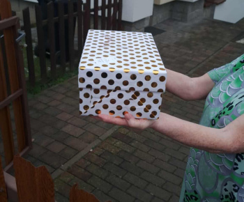 Rozvojový tím v akcii / Koľko lásky sa zmestí do krabičky od topánok - foto