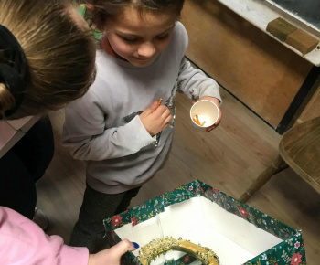 Rozvojový tím v akcii / Svetový deň komplimentov  - foto