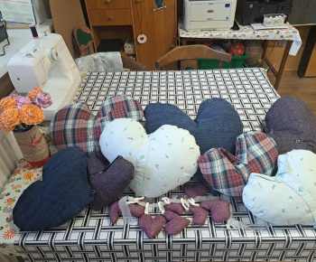 Rozvojový tím v akcii / Valentínka pre Valentínky  - foto