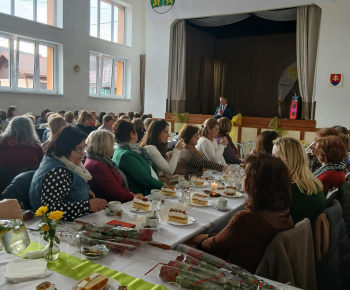 Rozvojový tím v akcii / ÚCTA K ŽENÁM - foto