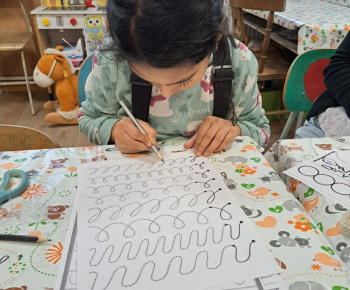 Rozvojový tím v akcii / Putovanie po čiarach – Šašo Jašo  - foto