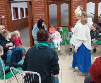 Rozvojový tím v akcii / „Vitaj, jar!“ v Bzenove - foto