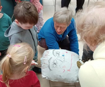 Rozvojový tím v akcii / „Vitaj, jar!“ v Bzenove - foto