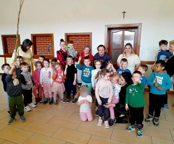 Rozvojový tím v akcii / Malí majstri Veľkej noci  - foto