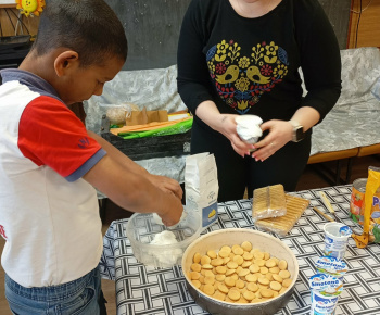 Rozvojový tím v akcii / Pečieme nepečené  - foto