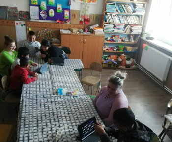 Rozvojový tím v akcii / Digitálny svet technológií vs. počítanie hrou  - foto