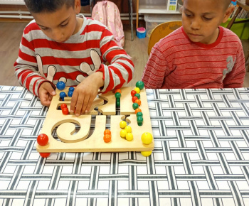 Rozvojový tím v akcii / Digitálny svet technológií vs. počítanie hrou  - foto