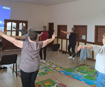 Rozvojový tím v akcii / Skupinová radosť  - foto