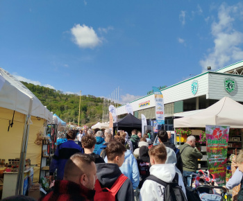 Rozvojový tím v akcii / Príprava na jar – všetko pre dom a záhradu  - foto