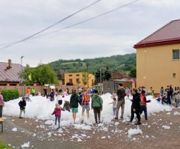 Rozvojový tím v akcii / Spojme všetky deti v obci – MDD sa vydarilo na jednotku!  - foto