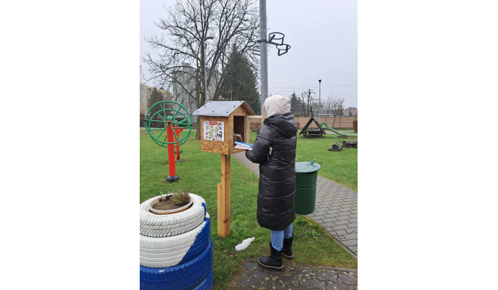 Doplnenie knižnej búdky 